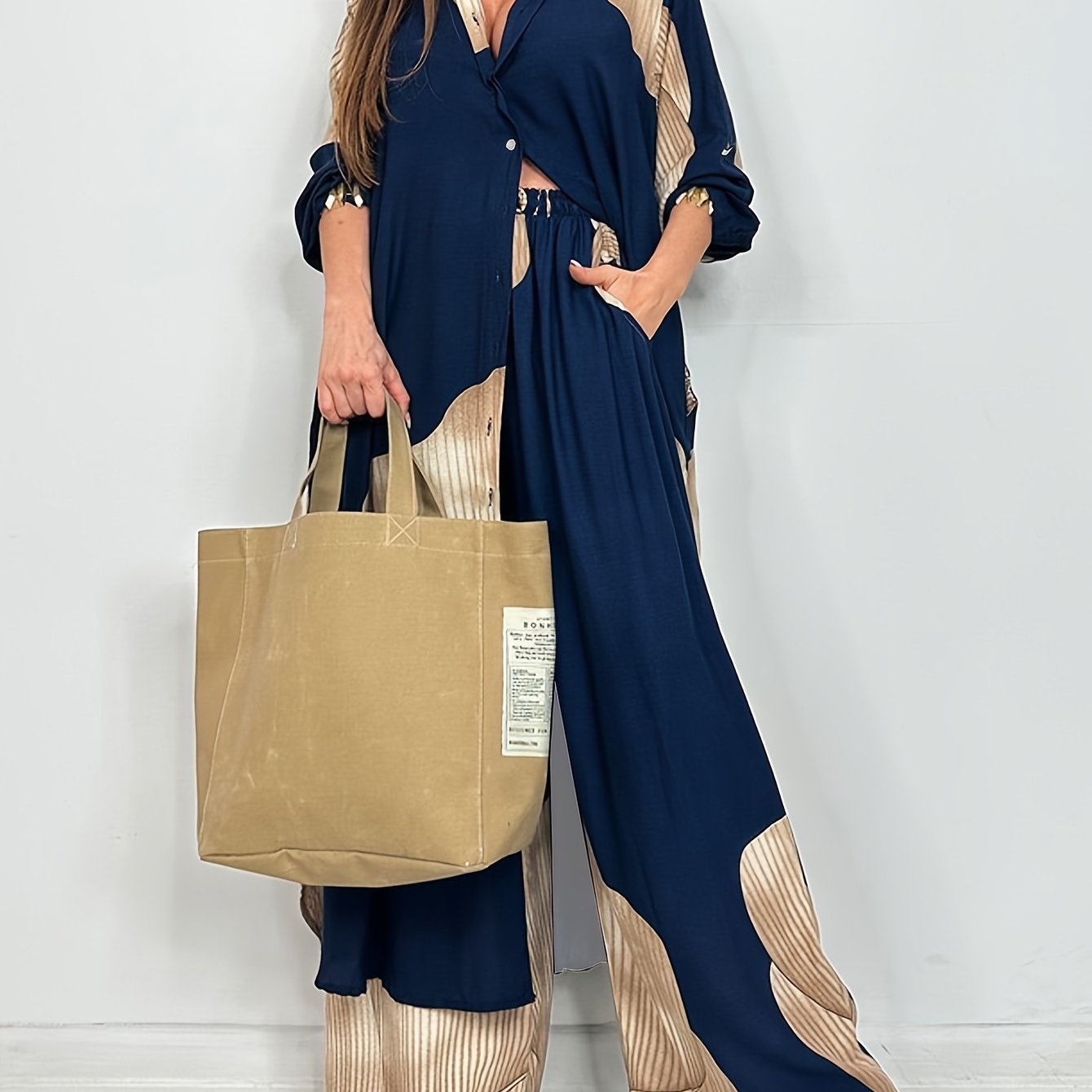 Linnea | Set met print voor dames – Set bestaande uit een shirt met lange mouwen en een relaxte broek