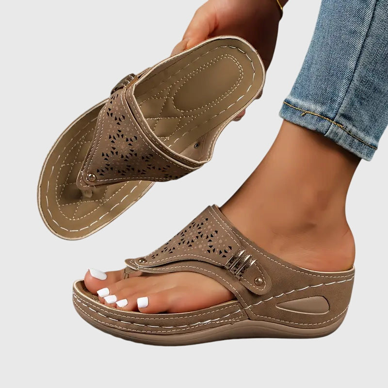 Kaira | Comfortabele damessandalen – Orthopedische, lichtgewicht wandelsandalen
