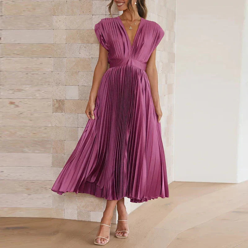 Aina | Elegante geplooide maxi-jurk voor dames – V-hals, zwierige lange casual zomerjurk