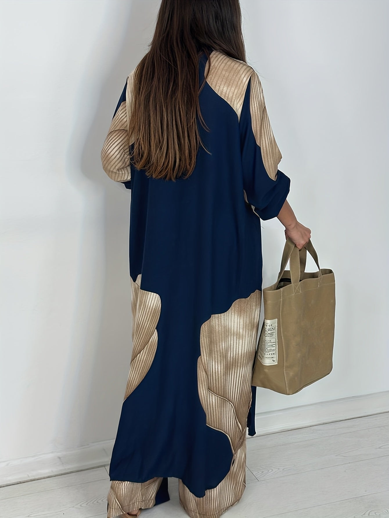 Linnea | Set met print voor dames – Set bestaande uit een shirt met lange mouwen en een relaxte broek