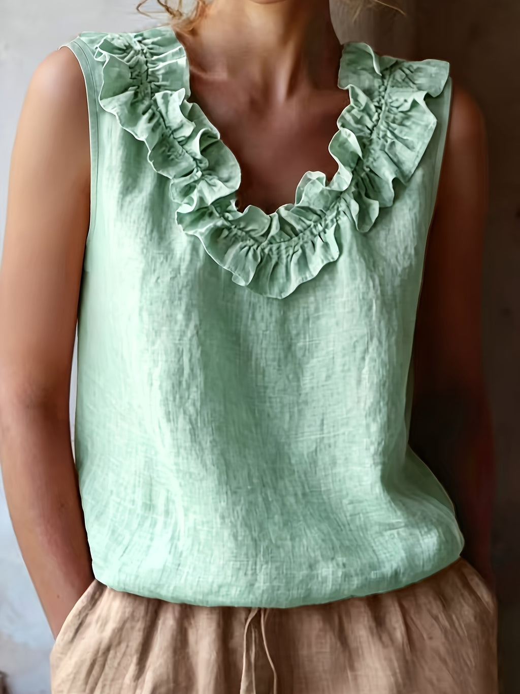 Kallie | Mouwloze top met ruches voor dames – Casual blouse met losse pasvorm