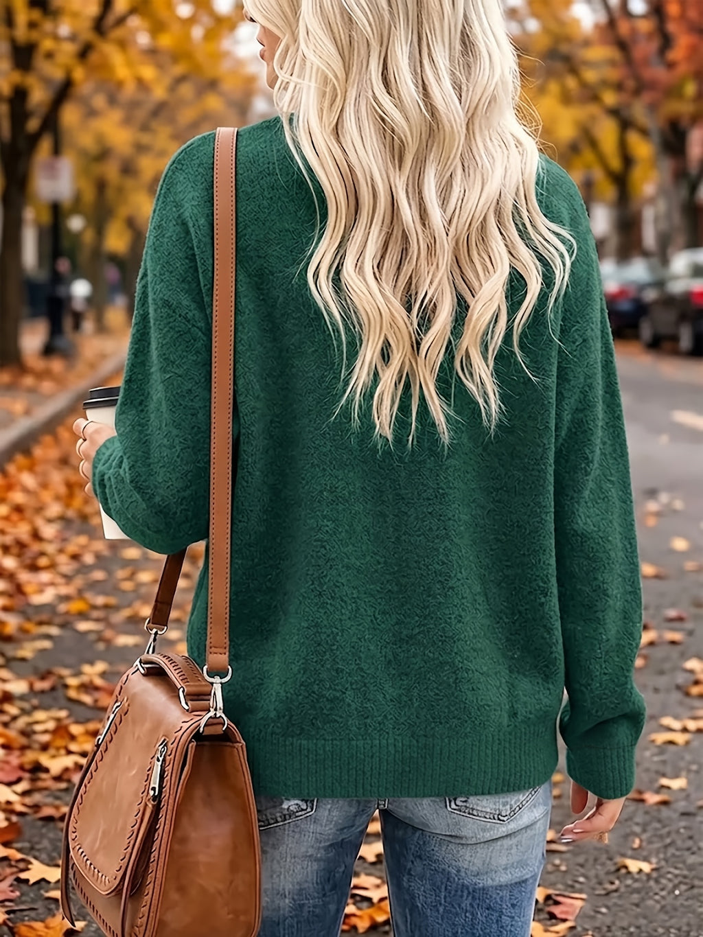 Griselina | Damestrui met esdoornbladprint – Zachte, warme pullover