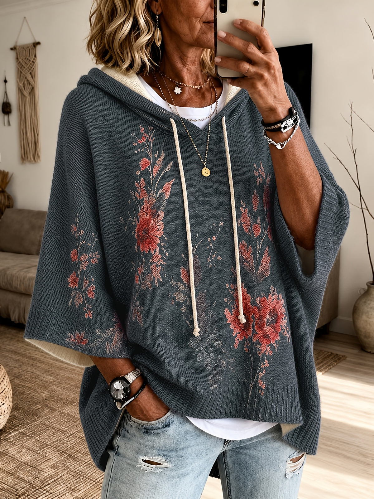 Eden | Damescape met capuchon en bloemenprint – pullover met 3/4-mouwen en trekkoord