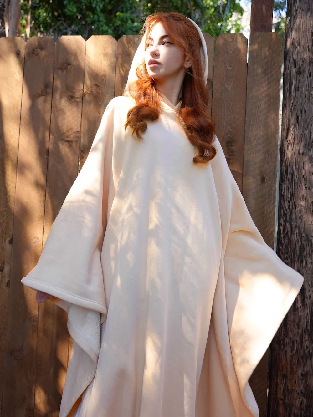 Iserelle | Oversized Dames Hoodie – Zijdezacht, Warm & Ademend