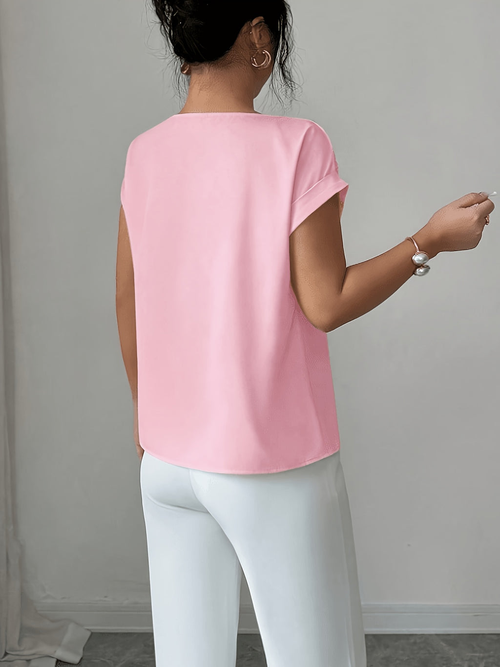 Roselyn | Geborduurd mesh-shirt voor dames – Elegante blouse met korte mouwen