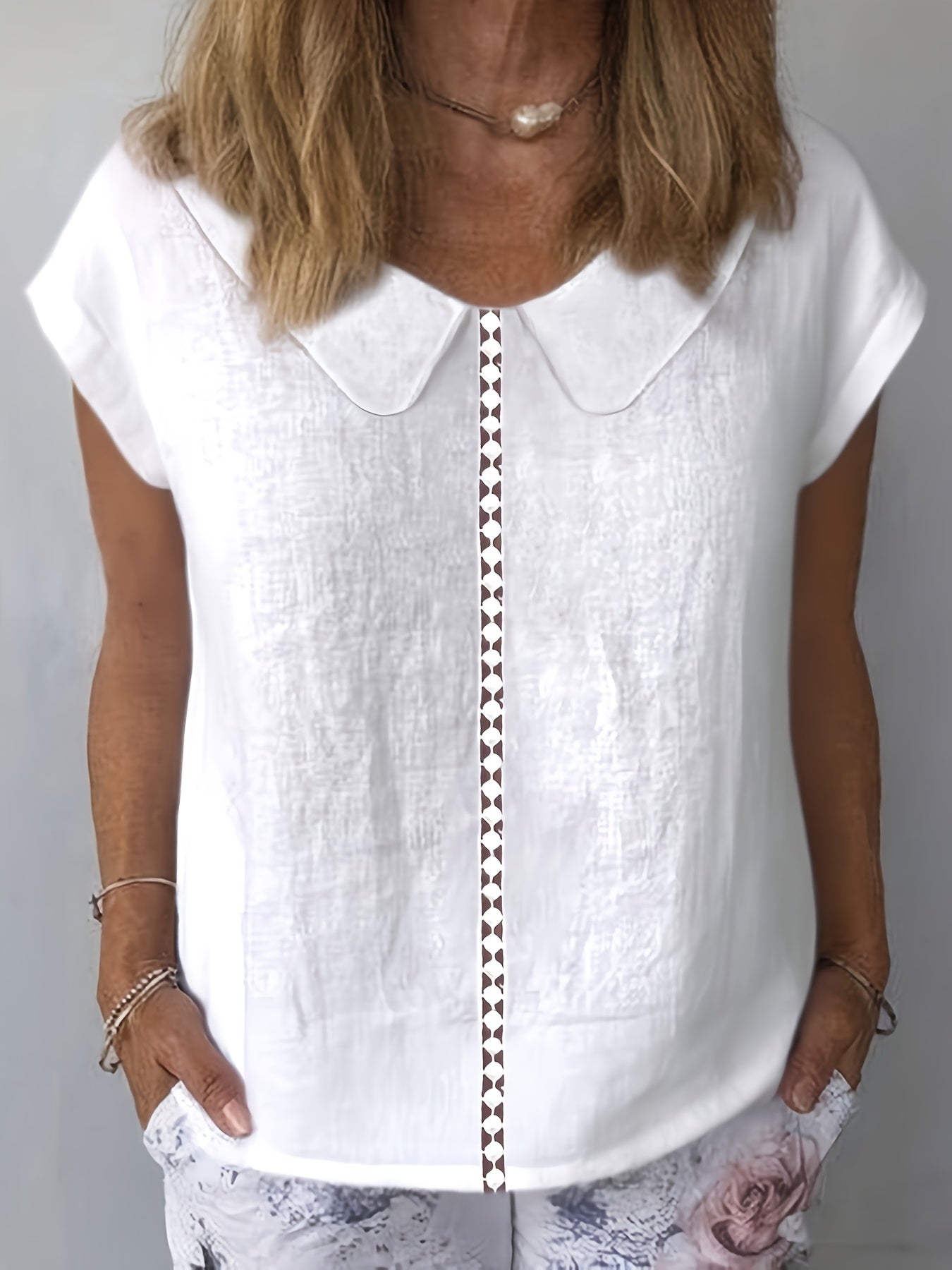 Paloma | Casual damesblouse – Shirt met korte mouwen en patchwork van kant