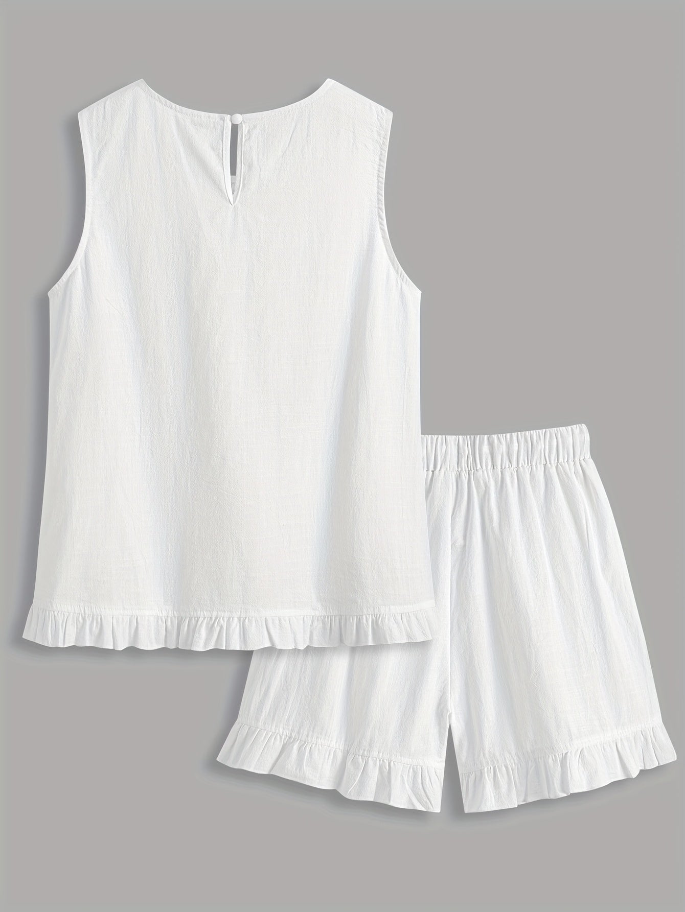 Teagan | Lounge-set voor dames met kanten randjes – mouwloze top en shorts met ruches