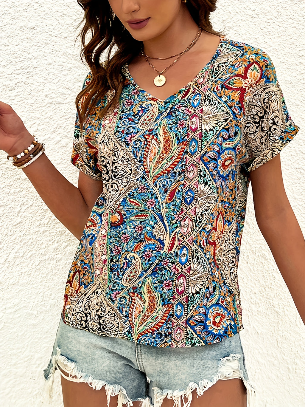 Feliora | Dames Blouse met Paisleyprint en V-hals – Vintage Boho Blouse met Korte Mouwen