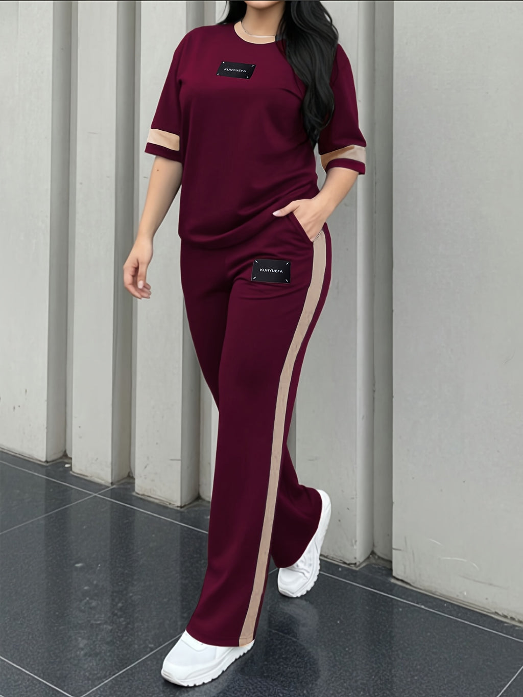 Lorielle | 2-delige loungeset voor dames – T-shirt met kleurblokken en een lange broek