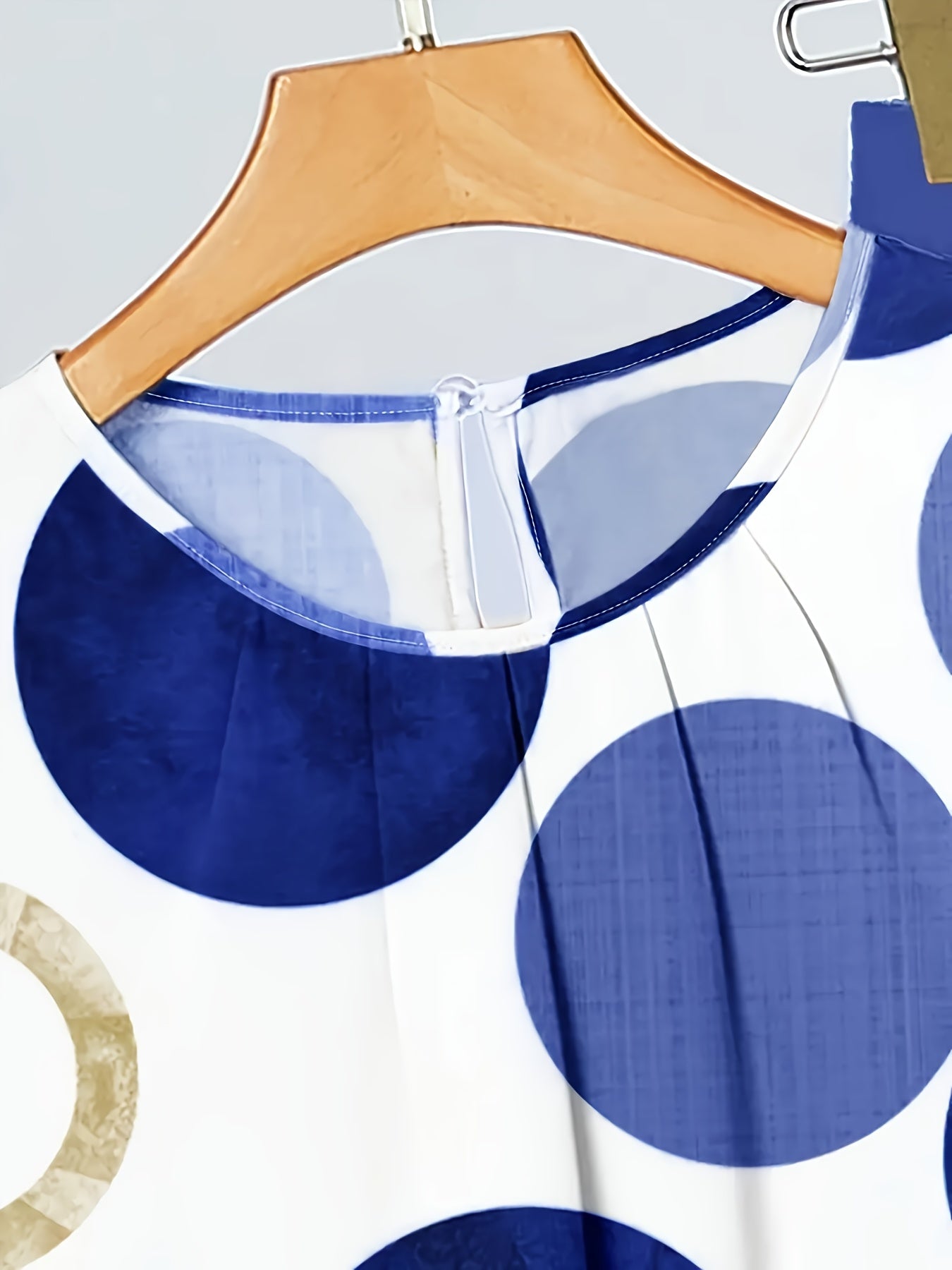 Ailyn | Damespak met stippen – 2-delige zomerse, casual en elegante outfit