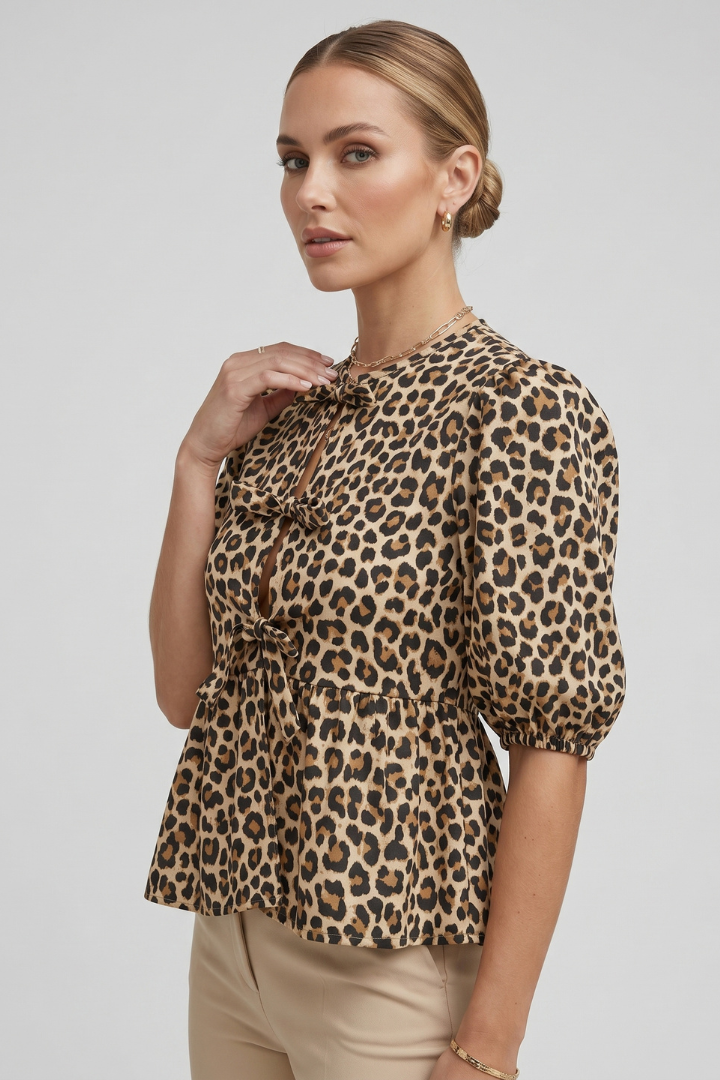 Orlena | Dames Peplum Blouse met Strik aan de Voorkant – Pofmouwen met Strikdetail