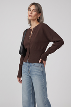 Primrose | Casual gebreid vest voor dames – met knopen aan de voorkant, lange mouwen