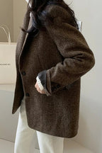 Unia | Oversized damesblazer met gekerfde revers en verborgen sluiting