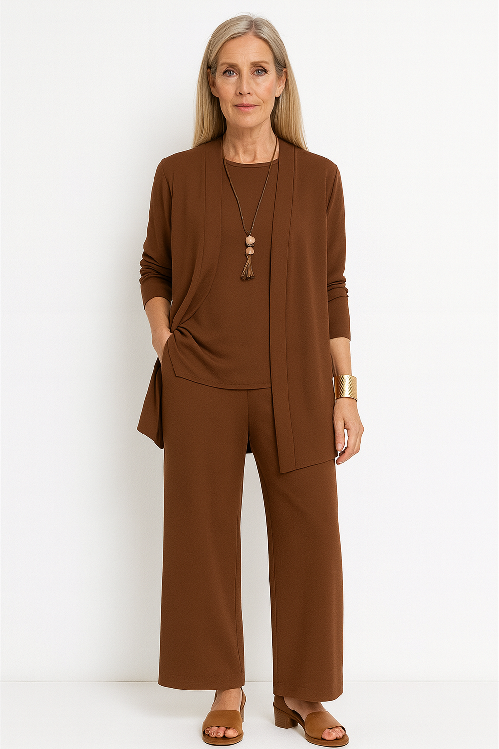 Lona | Luxe 3-delige set voor dames – elegante blazer, mouwloze top en broek met wijde pijpen