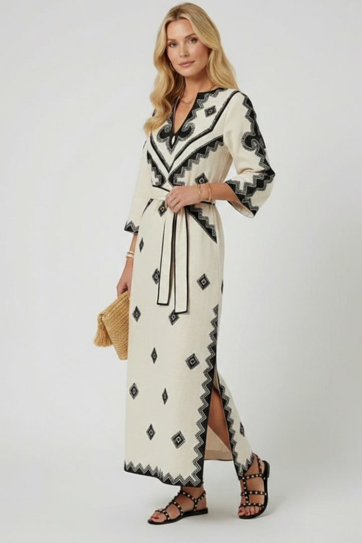 Kaelis | Geborduurde kaftanjurk voor dames – V-hals, verstelbare taille met strik en boho zomer maxi jurk