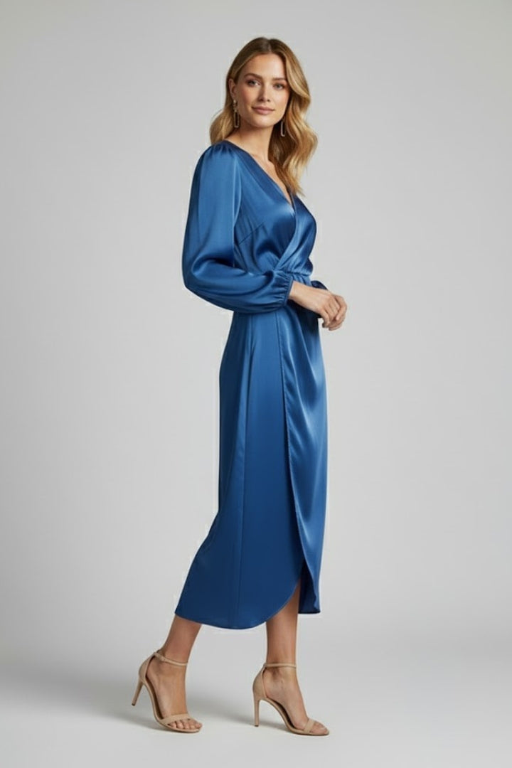 Calyra | Wikkel midi-jurk voor dames – diepe V-hals, lange mouwen en gedrapeerde pasvorm