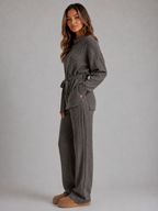Amber | Dames Co-ord Set met Gebreide Coltrui en Flared Wijde Broek