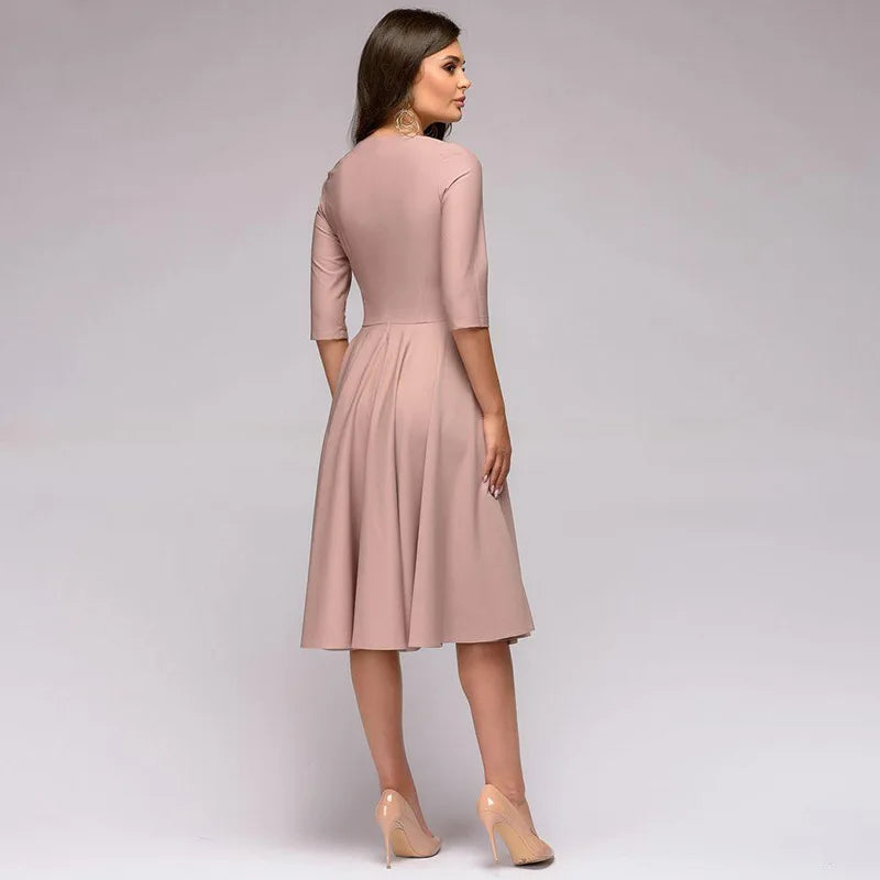 Teyra | Soepelvallende midijurk voor dames – Elegante zomeroutfit met tailleband