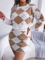 Azurine | Tweedelige set voor dames van Cloud Knit trui met ronde hals en minirok