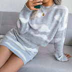 Azurine | Tweedelige set voor dames van Cloud Knit trui met ronde hals en minirok