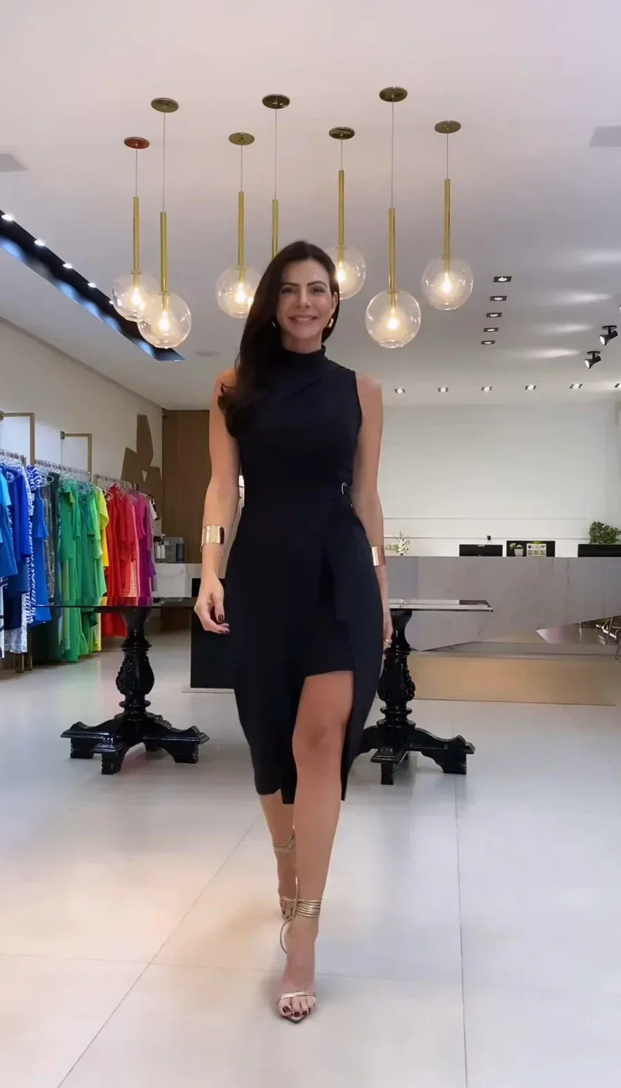 Lumiere | Elegante Asymmetrische Damesjurk – Luxe Jurk met Flatterende Pasvorm