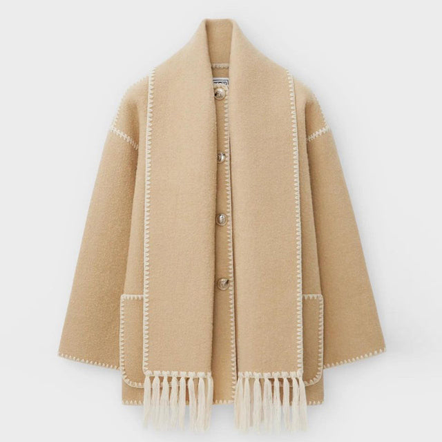 Karmijn | Winterjas voor dames met sjaalkraag, franjes en knoopsluiting