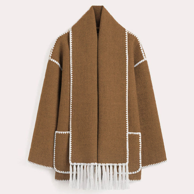Karmijn | Winterjas voor dames met sjaalkraag, franjes en knoopsluiting