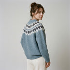 Leontine | Damestrui van jacquard met reliëf en artistiek breipatroon