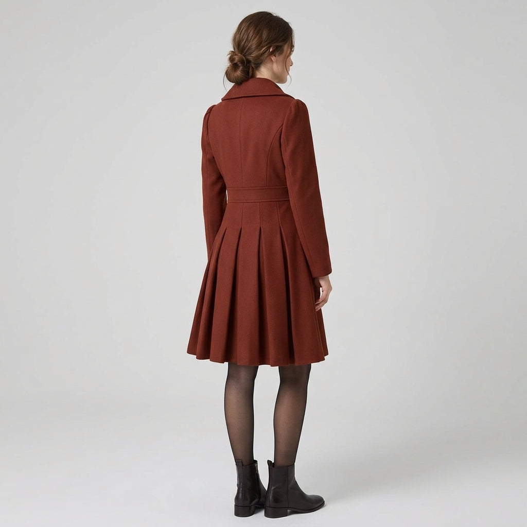 Esmeray | Damesjas met dubbele knoopsluiting, lange mouwen en een klassieke, elegante stijl