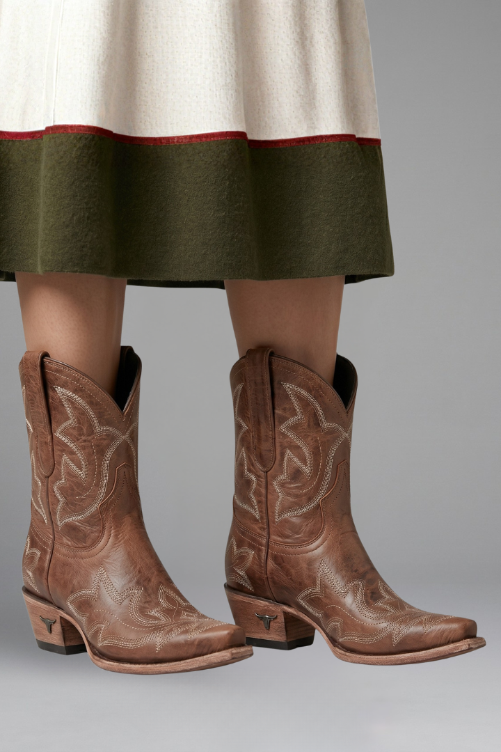 Avelora | Dames Leren Cowboylaarzen – Geborduurde Western Laarzen tot Halverwege de Kuit