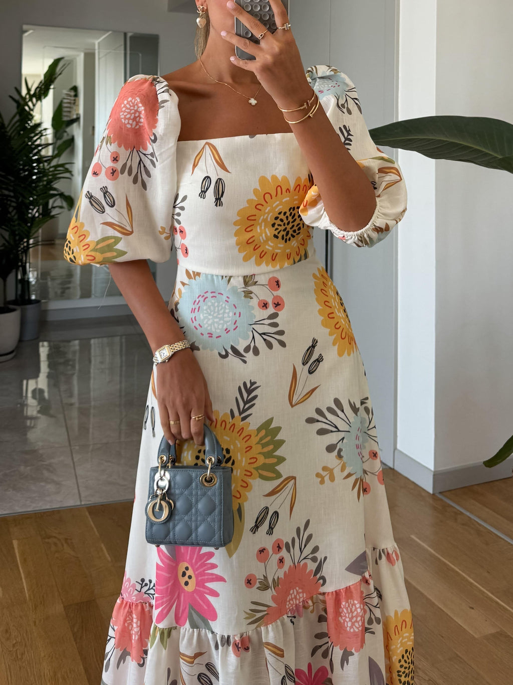 Zinnelle | Dames Elegante Bloemenjurk – Midi-jurk met Lange Pofmouwen