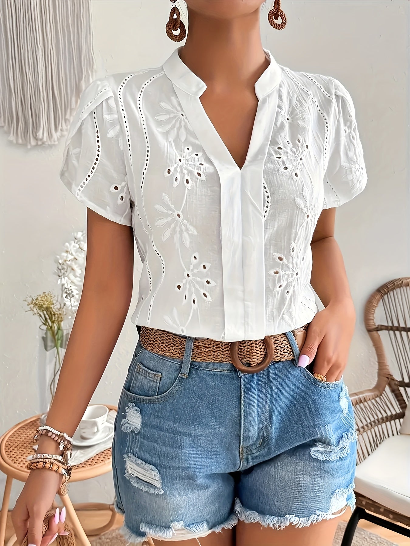 Palmer | Halfdoorzichtige damesblouse – Elegant overhemd met lange mouwen en knopen