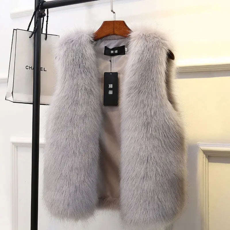 Norine | Warme Damesbodywarmer van Imitatiebont