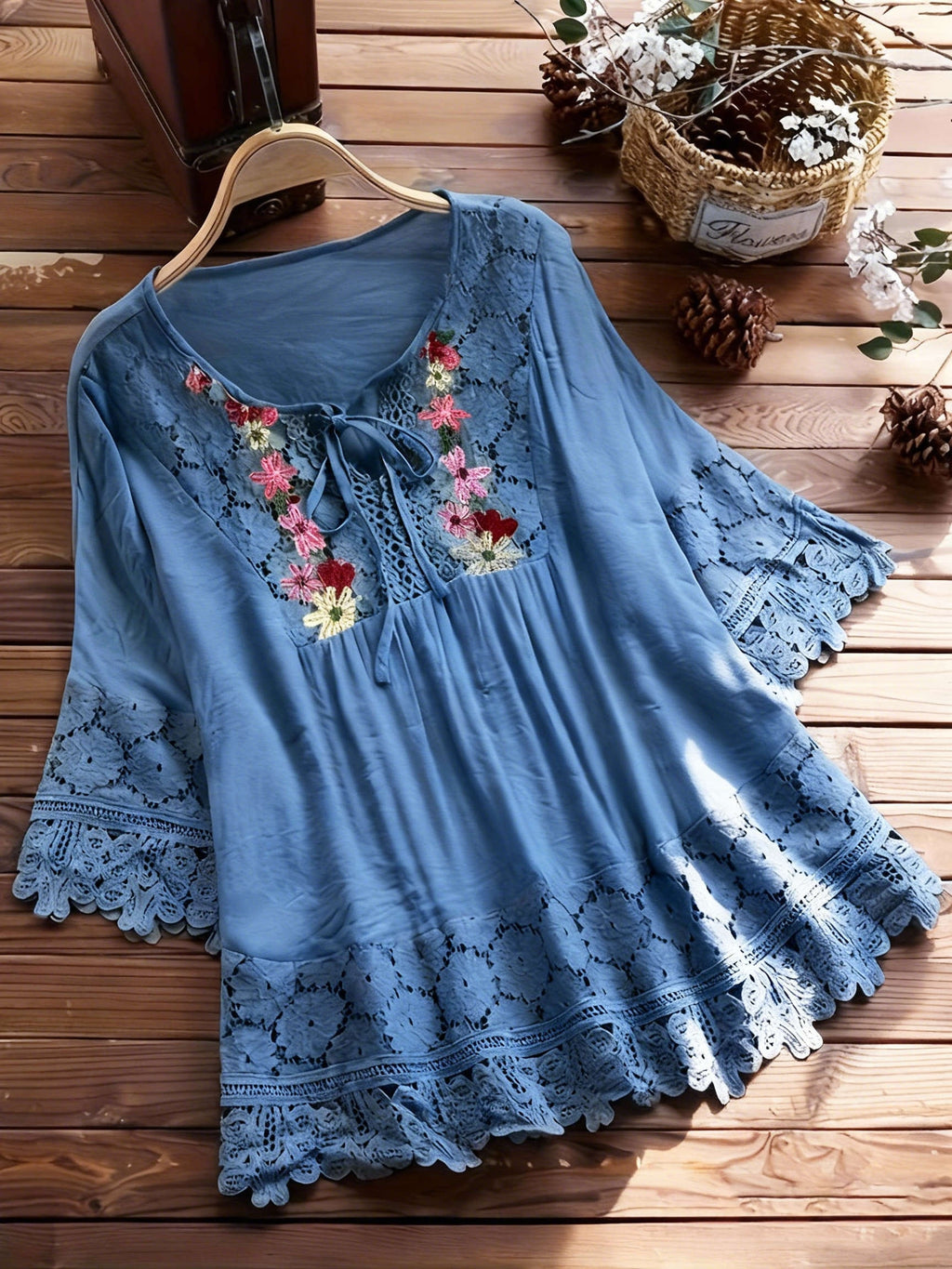 Glyra | Elegante kanten blouse voor dames – Zomerse casual top