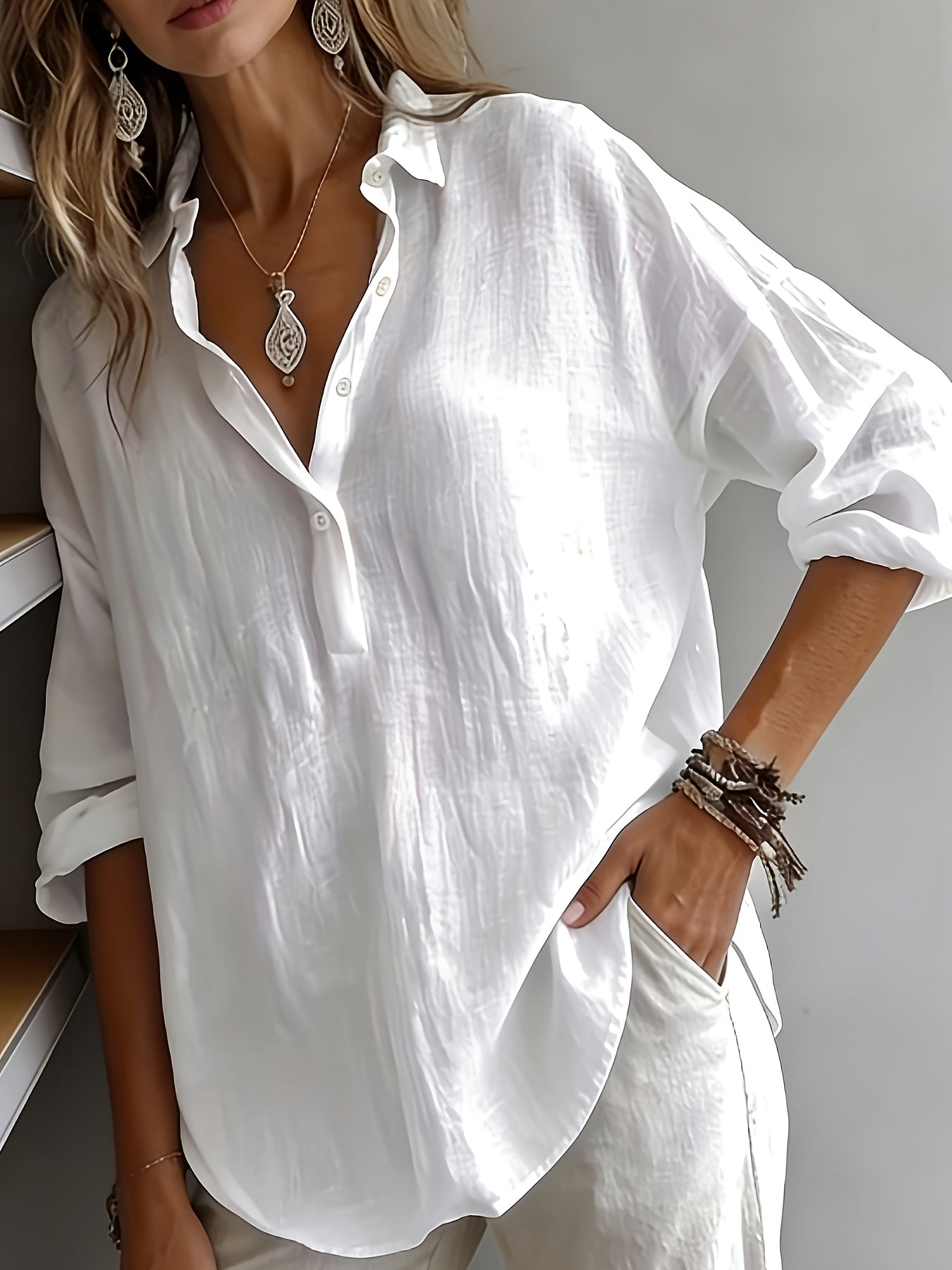 Lilou | Damesblouse met lange mouwen – Loszittend overhemd met kraag en knopen