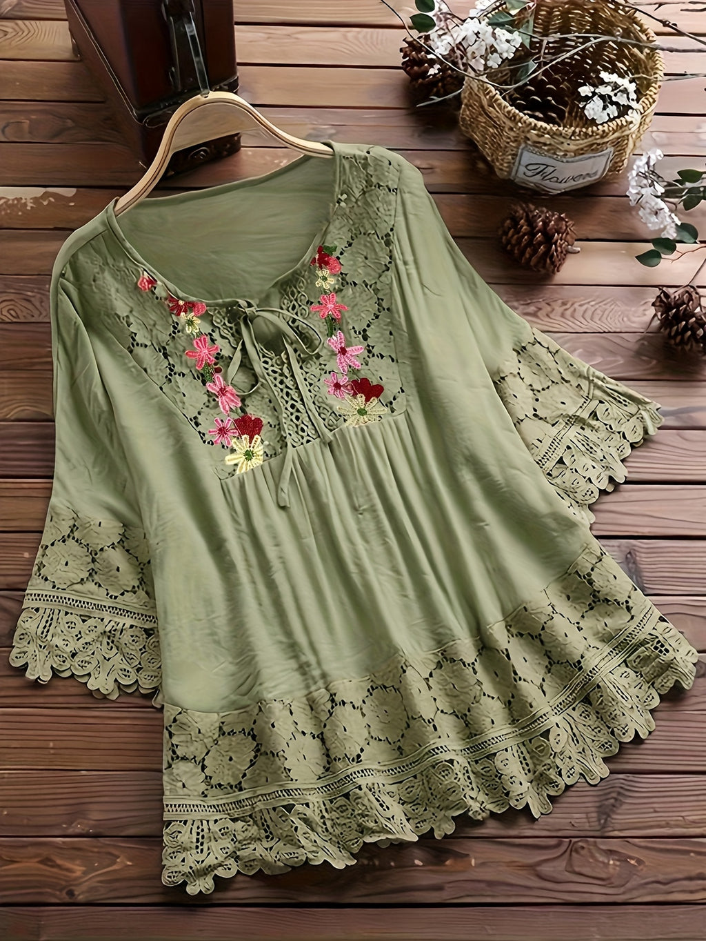 Glyra | Elegante kanten blouse voor dames – Zomerse casual top