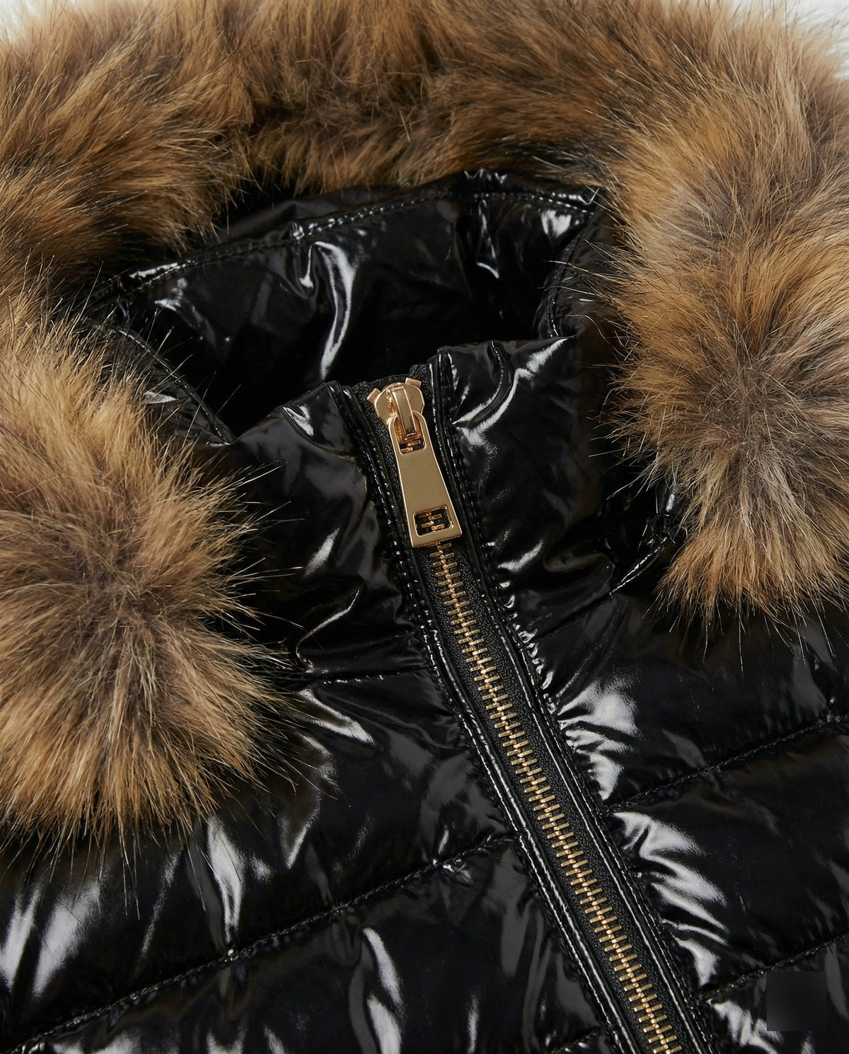 Teda | Damespufferjas met capuchon van imitatiebont – Warme winterjas