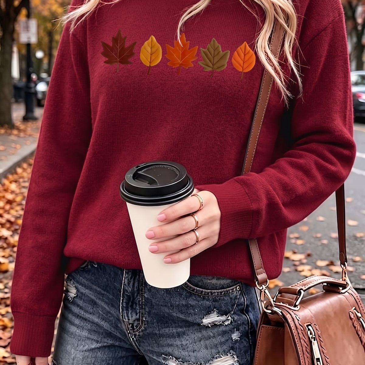 Griselina | Damestrui met esdoornbladprint – Zachte, warme pullover