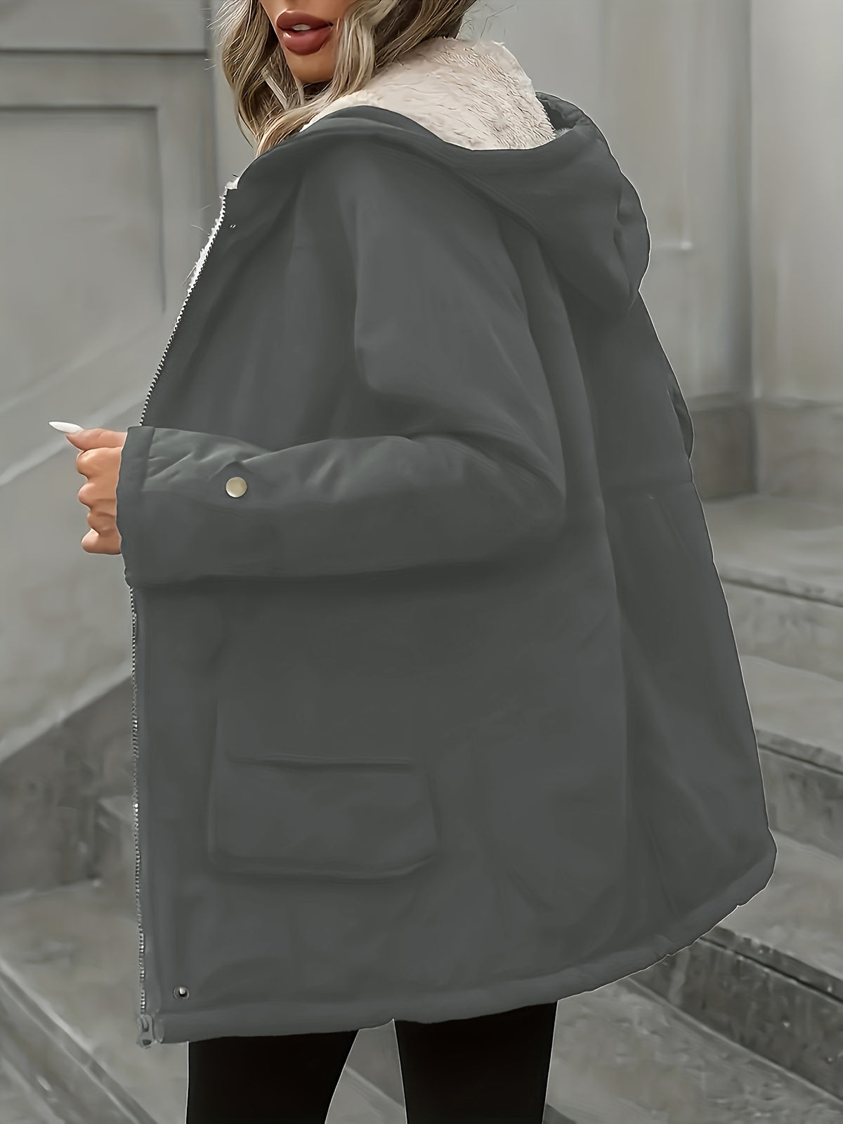 Tahlora | Zwarte windjack voor dames – Warme, casual jas met ritssluiting