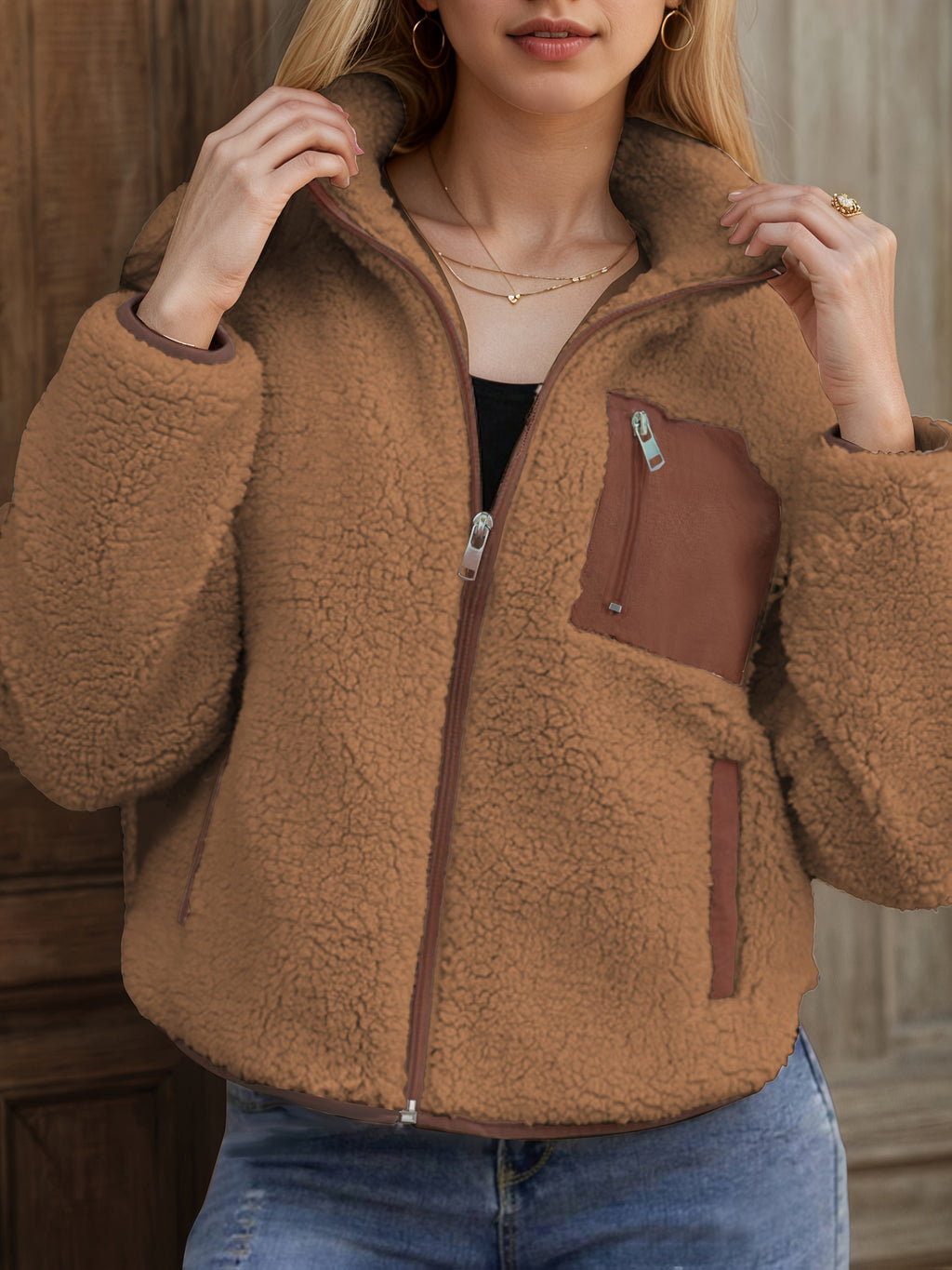 Gwyneira | Pluche damesjas met rits – contrasterende rand