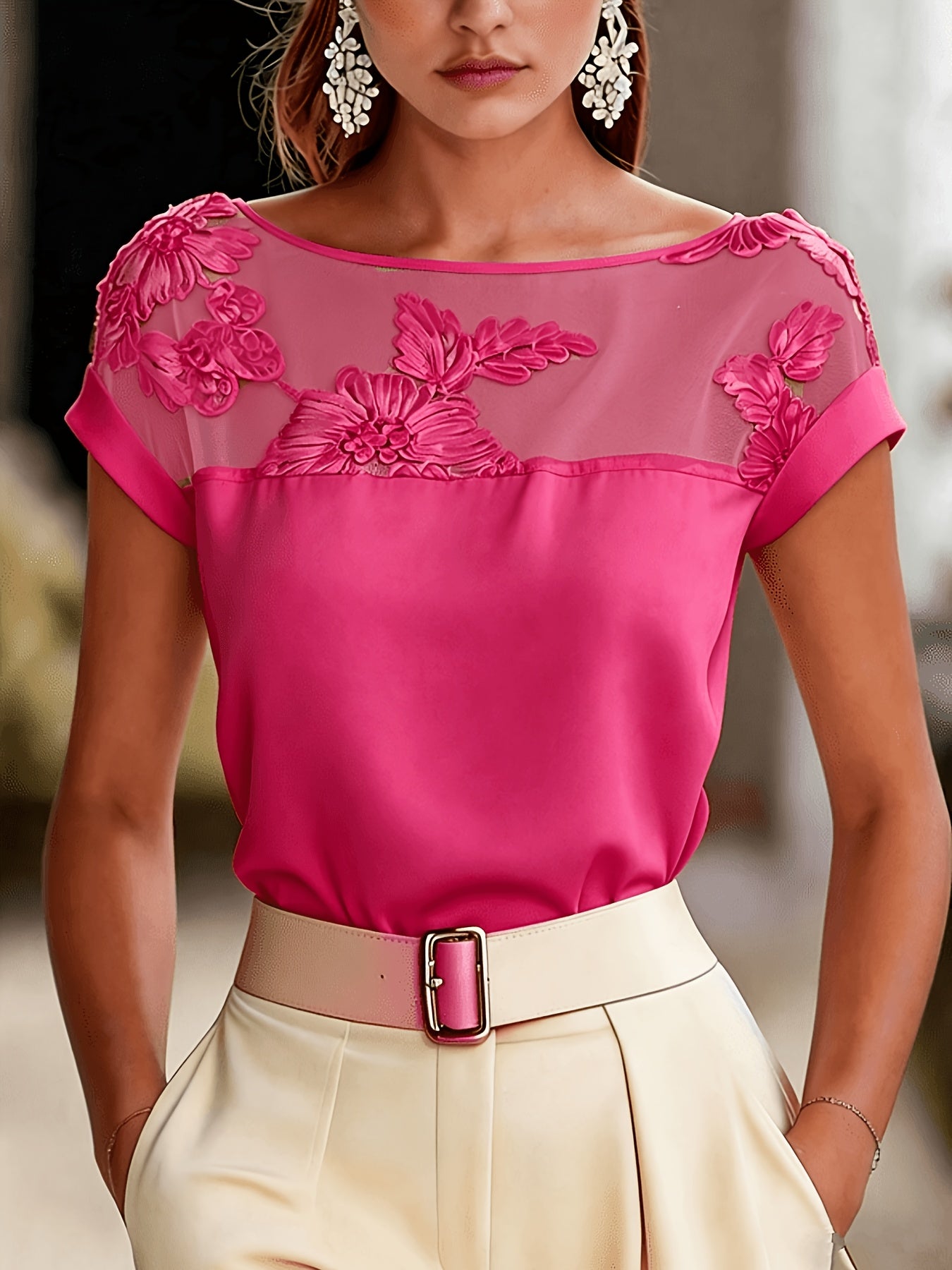 Roselyn | Geborduurd mesh-shirt voor dames – Elegante blouse met korte mouwen