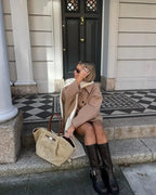 Beline | Oversized Damesjas met Asymmetrische Knoopsluiting – Casual Losvallende Jas