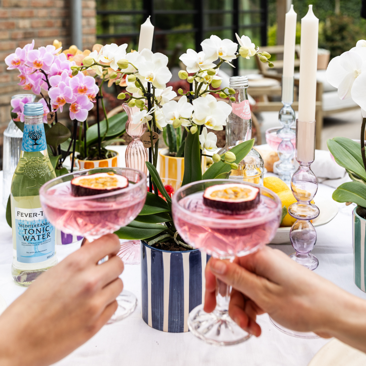 Mix van groene planten + Painted Stripe sierpotten