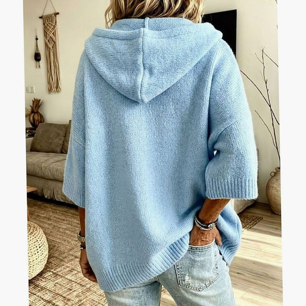 Maite | Gebreid damesvest met capuchon – open voorkant, relaxte pasvorm