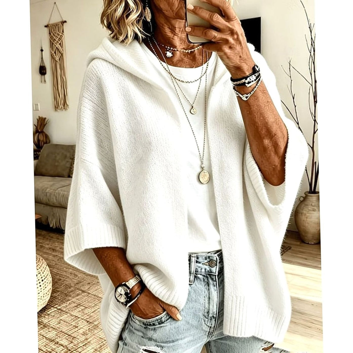 Maite | Gebreid damesvest met capuchon – open voorkant, relaxte pasvorm