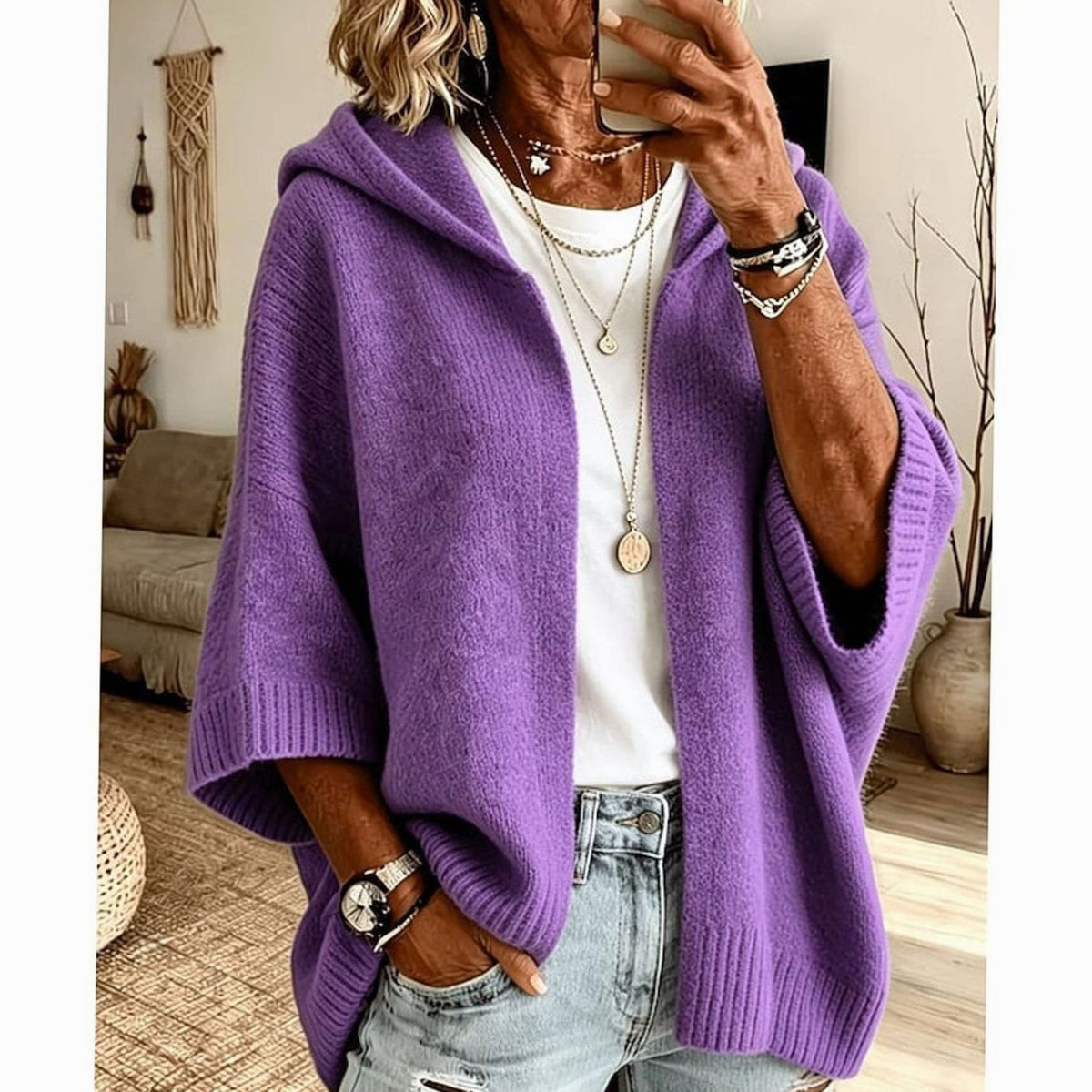 Maite | Gebreid damesvest met capuchon – open voorkant, relaxte pasvorm