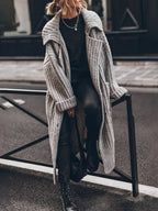 Wendela | Oversized, grofgeribd, lang model damesvest met reverskraag