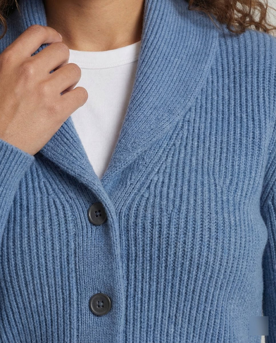 Gwendara | Dames Geribd Gebreid Vest – Knoopsluiting en Reverskraag